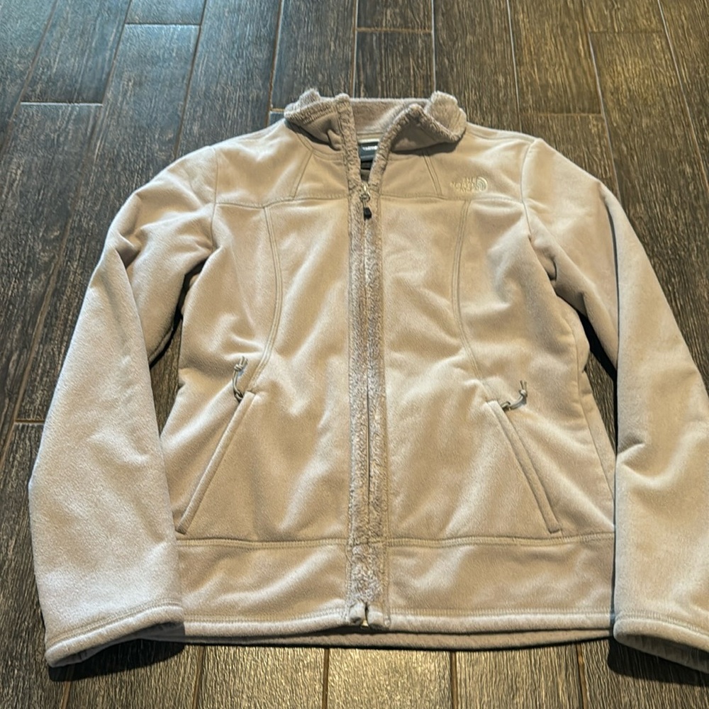 Women’s north face fleece jacket